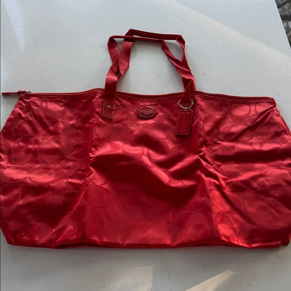 Coach Red Signature Satin Packable Totes NEW 👜 - Picture 4 of 8